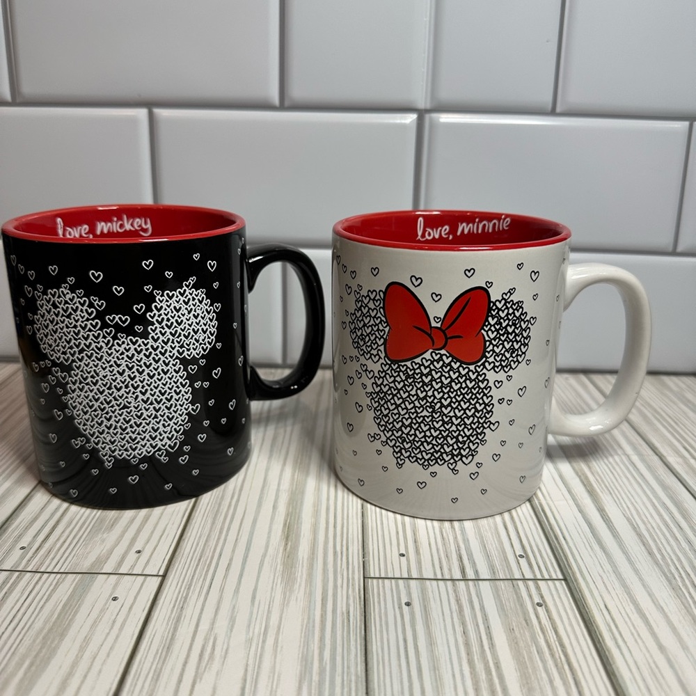 Brand new set of Disney Mickey and Minnie Love coffee mugs